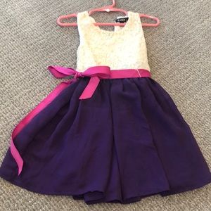 Zuni girl’s size 4 dress